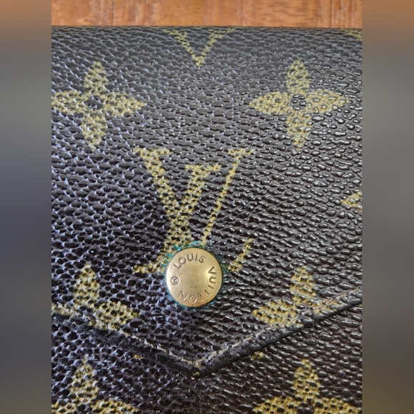 🔥Louis Vuitton compact wallet🔥 - Picture 3 of 16